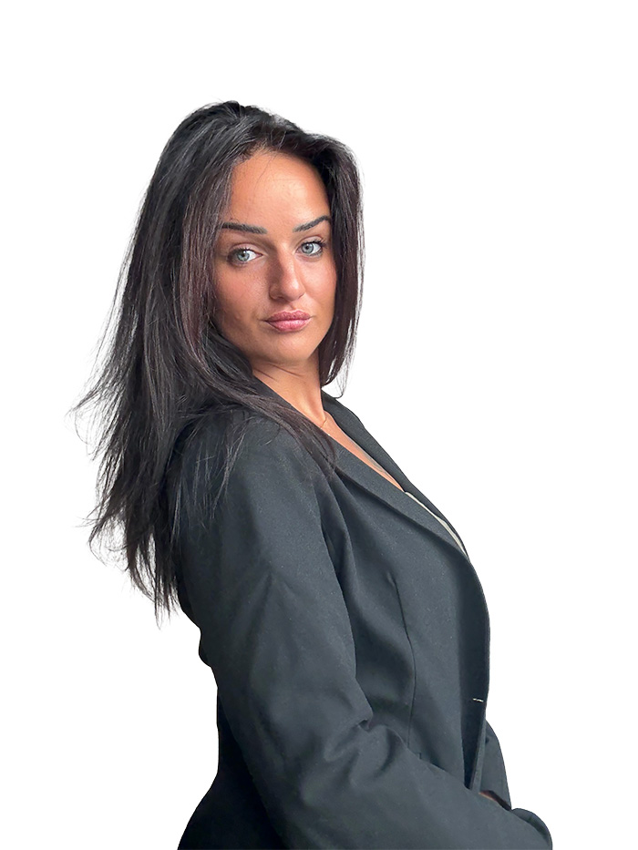 Tina from Azuressa in Greece