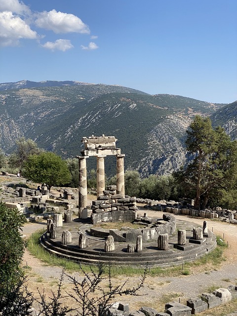 Rundreise på Peloponnes og fastlands-Hellas med Monemvasia, Mani og Delphi